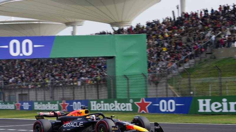 Max Verstappen pole position China 2024