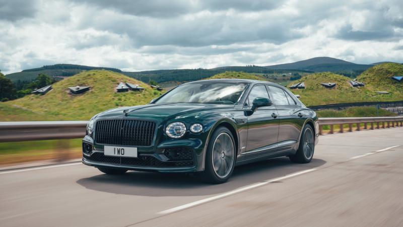 Bentley Flying Spur Hybrid