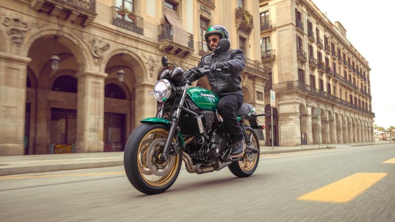 2021 kawasaki z650rs νέα ρετρό μοτοσυκλέτα