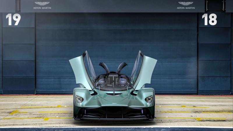 Aston Martin Valkyrie Spider