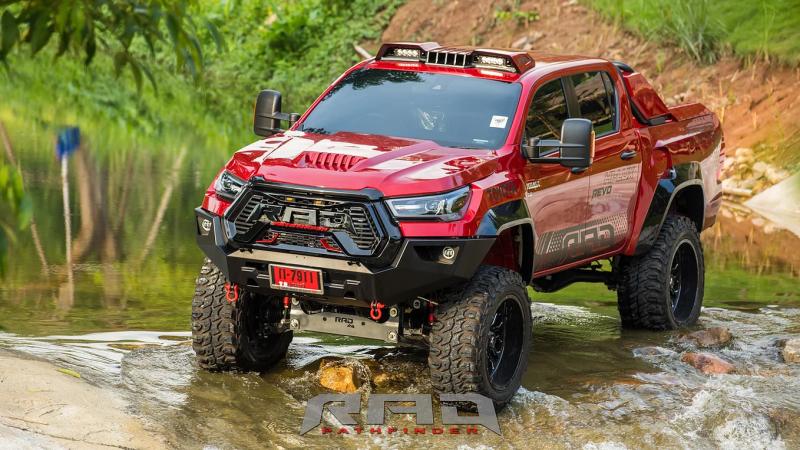 Toyota Hilux RAD bumper 2021 bodykit