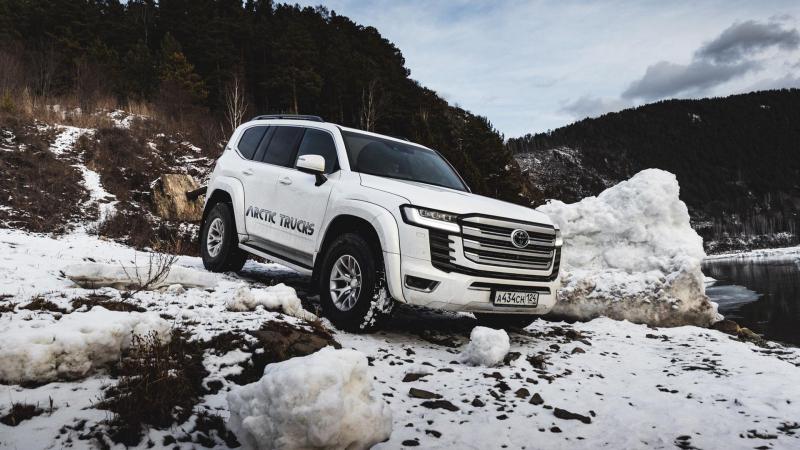 Arctic Trucks Toyota Land Cruiser 300 1