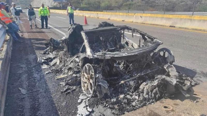 Lamborghini Aventador burn