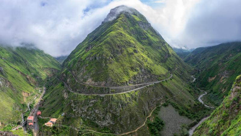 devils nose sidirodromos diavolou 