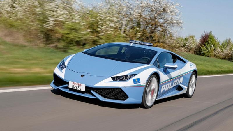 police lamborghini huracan italy