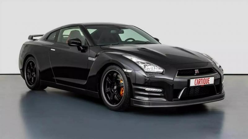 Nissan GT-R