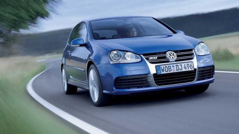 Volkswagen Golf V R32