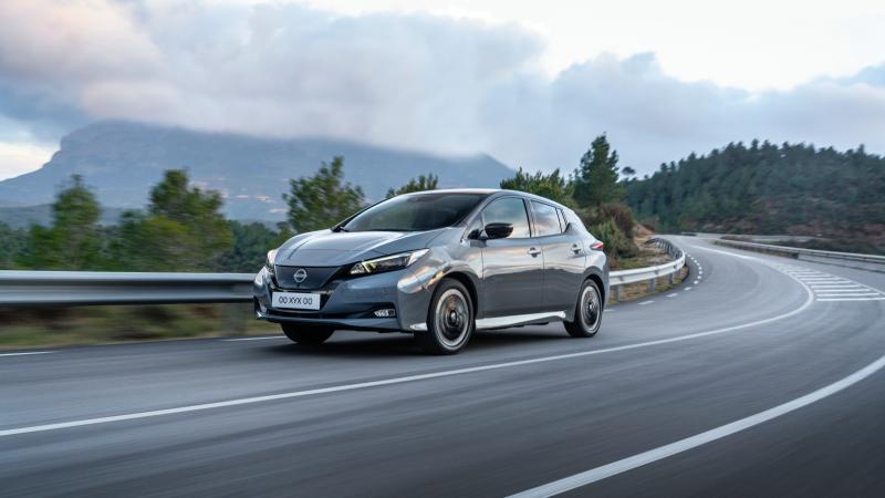 nissan leaf 