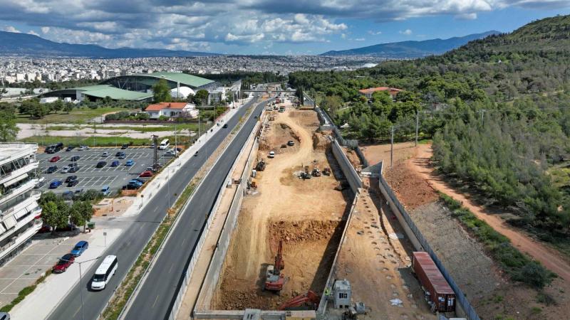 Μετρό γραμμή 4 γαλάτσι φρέαρ Βεϊκου