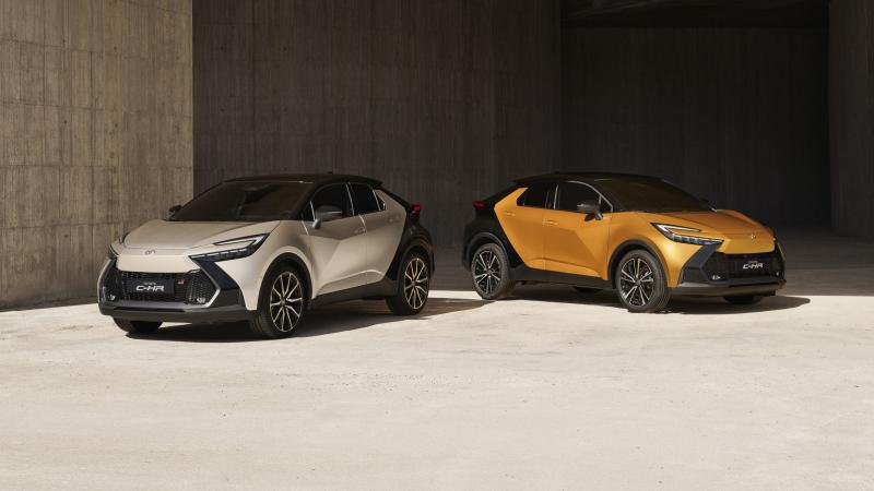 Toyota C-HR 2023 1