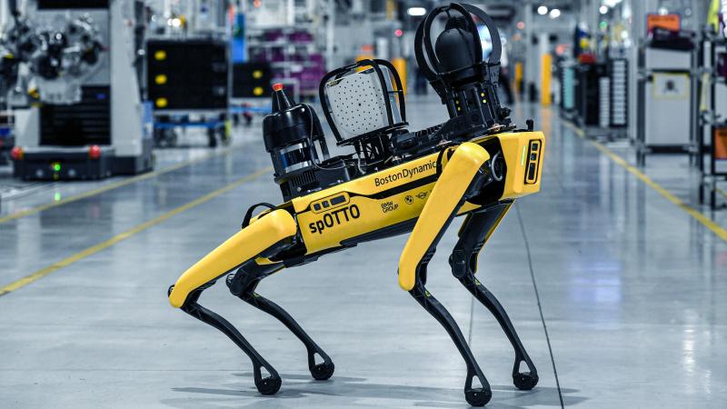 ρομποτικός σκύλος Spotto BMW Group επιθεώρηση εργοστασίου