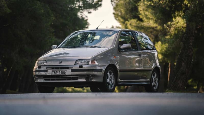 FIAT Punto GT 1