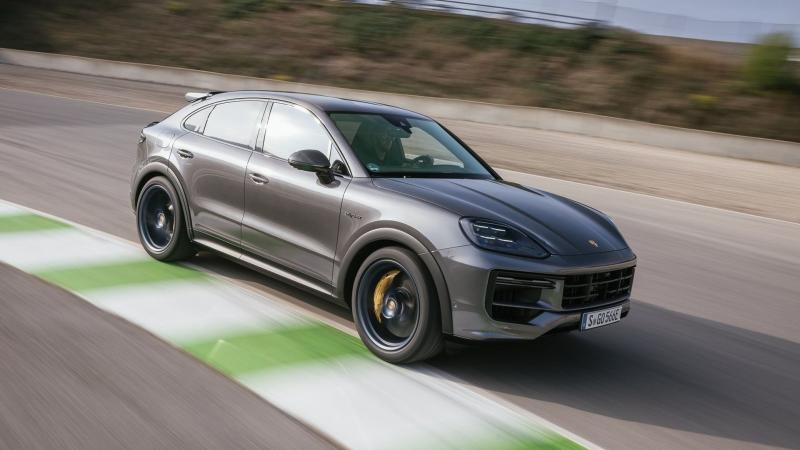 Porsche Cayenne Turbo E-Hybrid Coupe GT Package