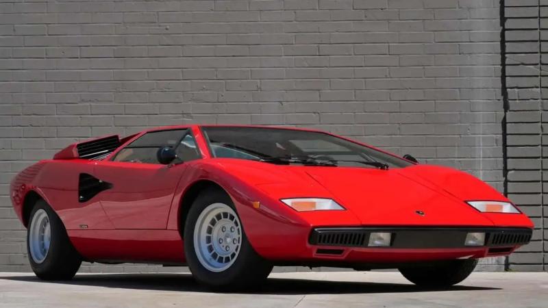 lamborghini countach