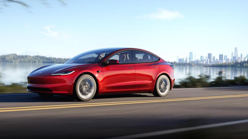 Tesla Model 3 2024