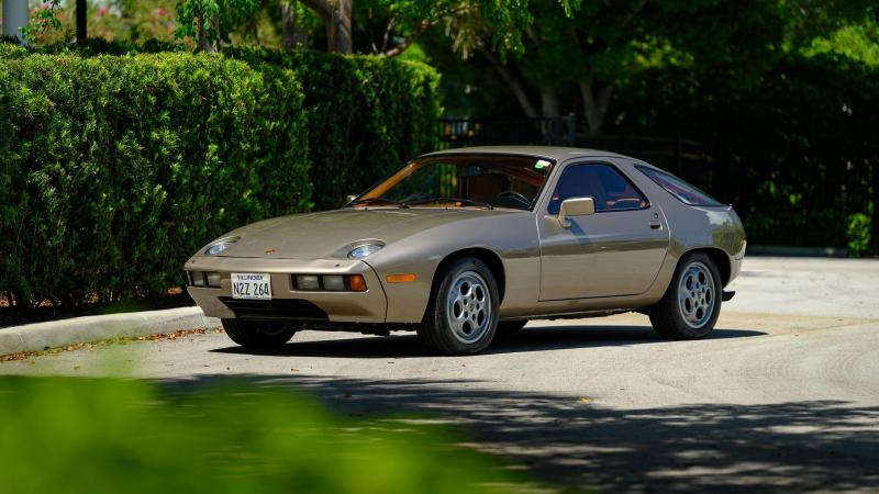 Porsche 928 Risky Business 1