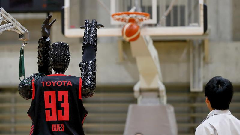 Toyota robot basketball