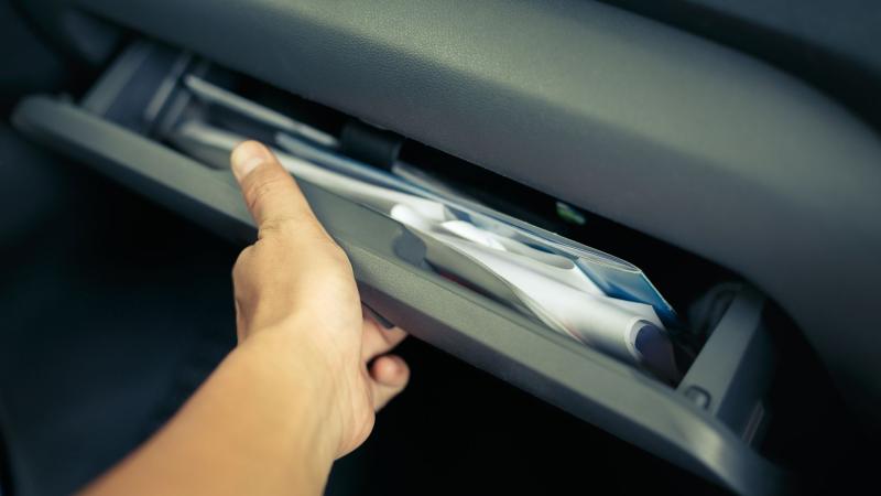 Car glove box 1