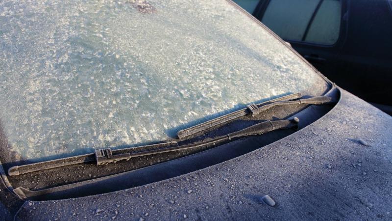 frozen-windshield-2