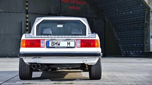 BMW M3 Pick-up λειτουργία