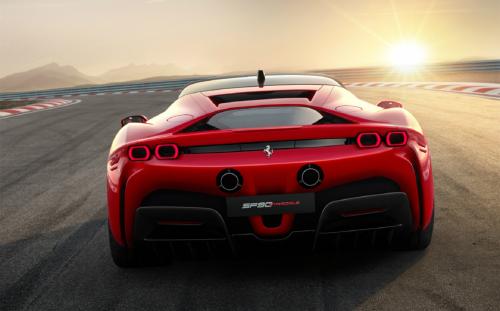 2019 Ferrari SF90 Stradale Reveal 04