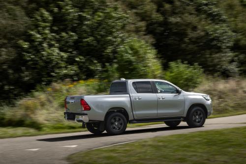 Toyota Hilux Hybrid Driving