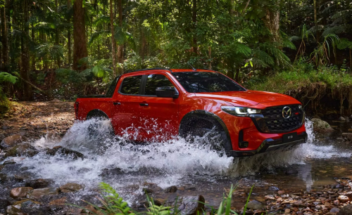 Mazda BT 50 Facelift e