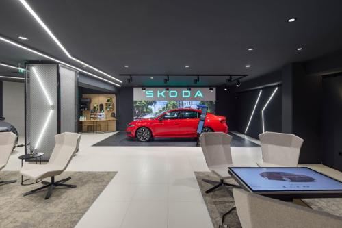 Η εντυπωσιακή γκάμα των μοντέλων Skoda στο νέο κατάστημα