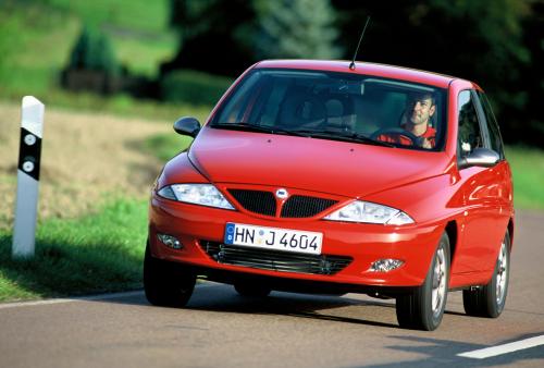 Lancia Ypsilon