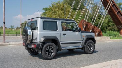 suzuki-jimny-mata-21