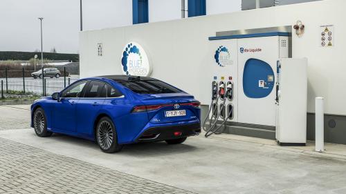 Η τελευταία γενιά του υδρογονοκίνητου Toyota Mirai