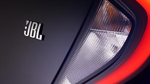 toyotaaygoxjbl details7